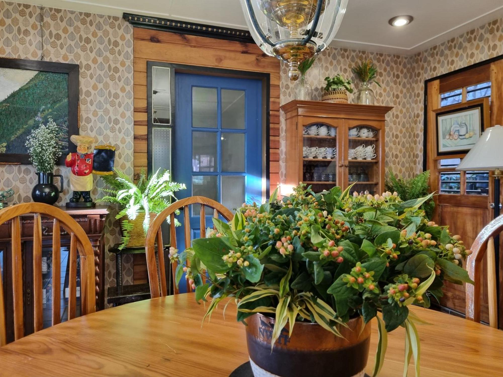 Guest Haven Chalet Baguio Bed And Breakfast Baguio City Exterior photo